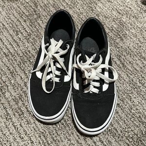 Black Vans